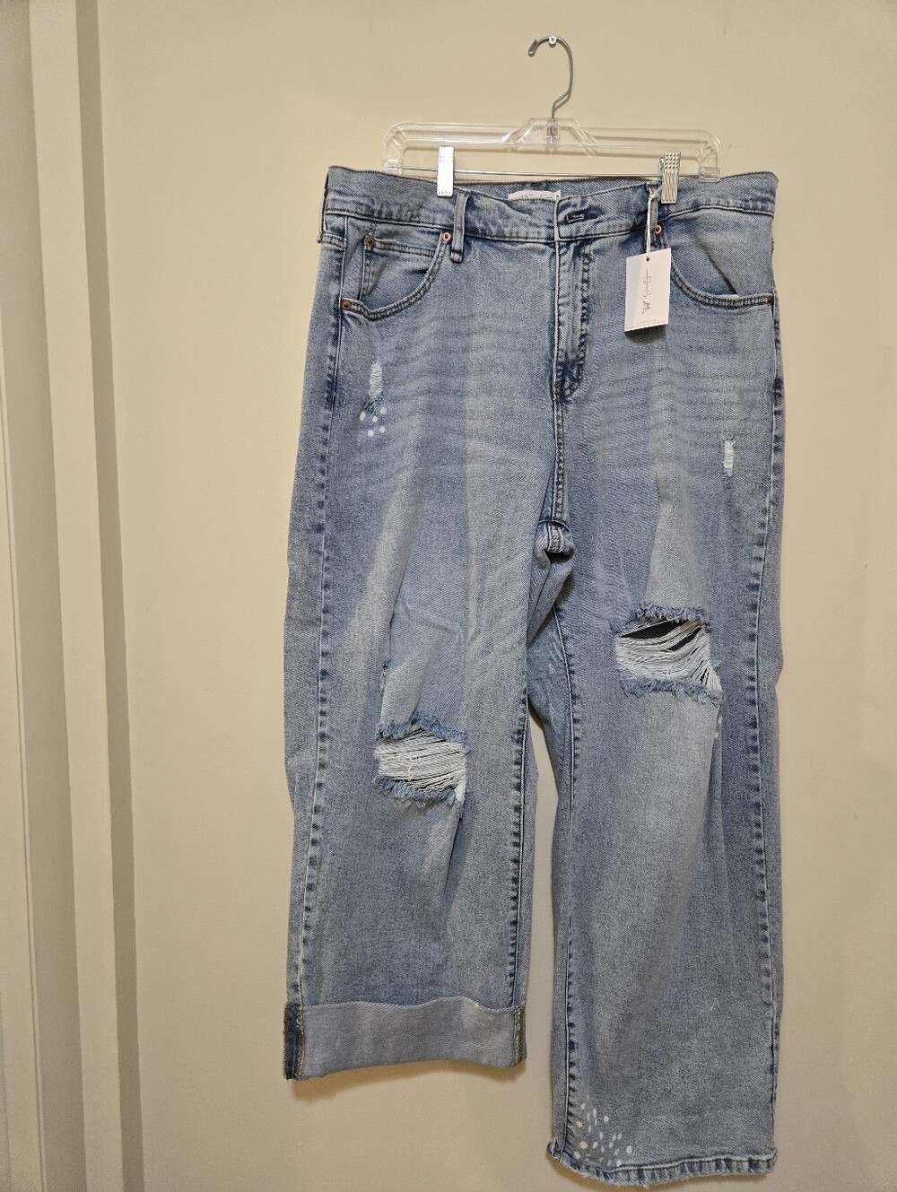 Jessica Simpson Light Wash Relaxed Distressed Straight-Leg Jeans